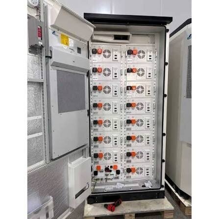 Enershare EnerBox250 96,4608 kWh komercinė BESS sistema – cabinet 2