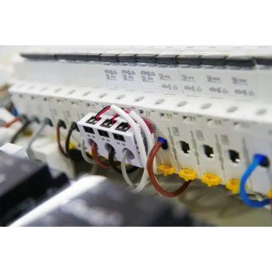 Shelly Pro 3EM 120 A trifazis energijos skaitiklis su 3 CT